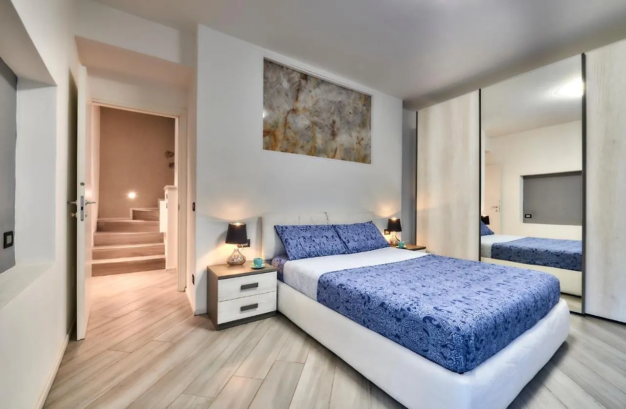 Holiday home Il Sogno Di Chiara Villa Lierna Italy